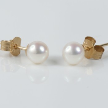 9ct Gold Cultured Pearl Stud Earrings 